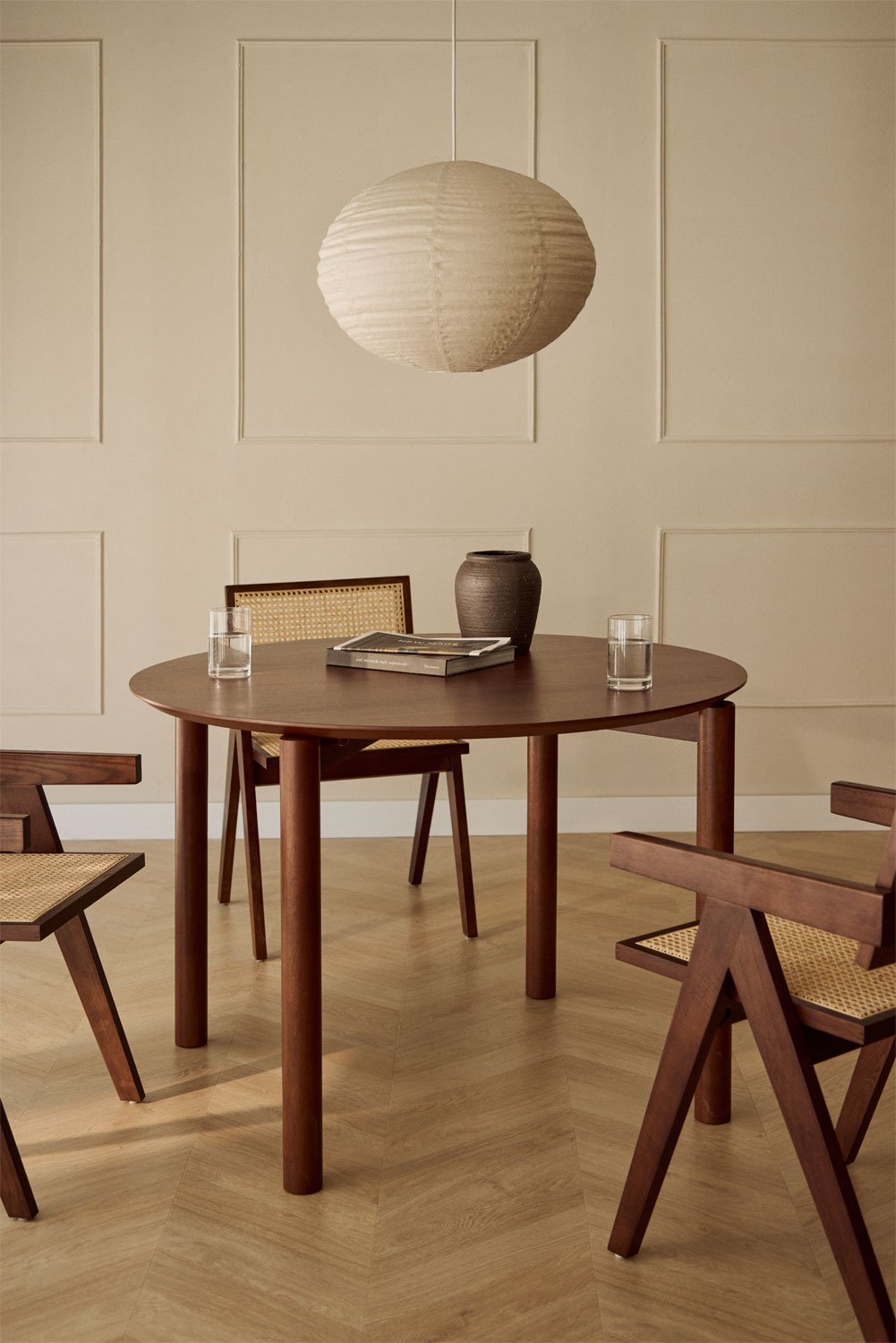 Round dining table Ø110 cm in MDF Munden, gallery image 1