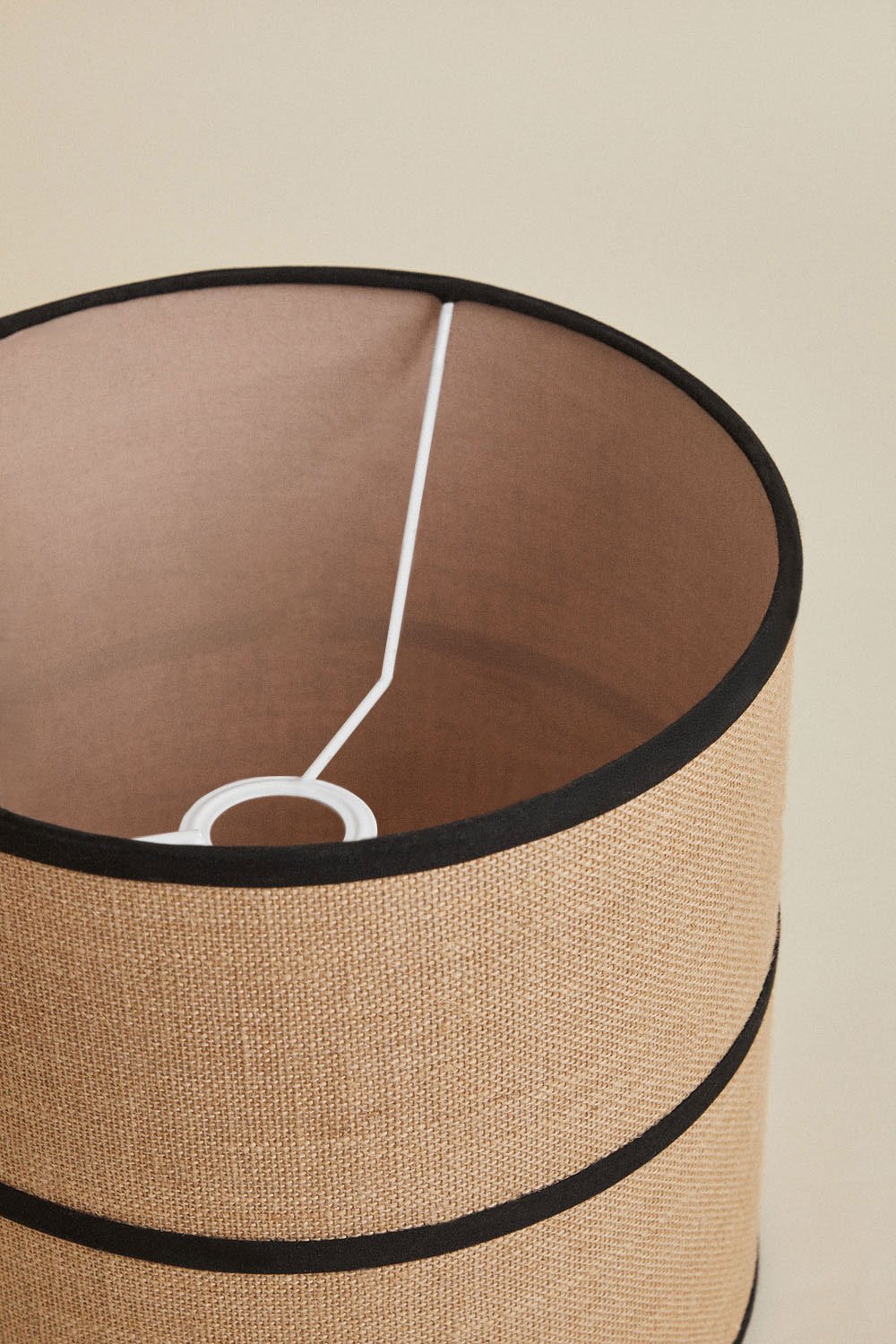 Tiberia mango wood table lamp, gallery image 4