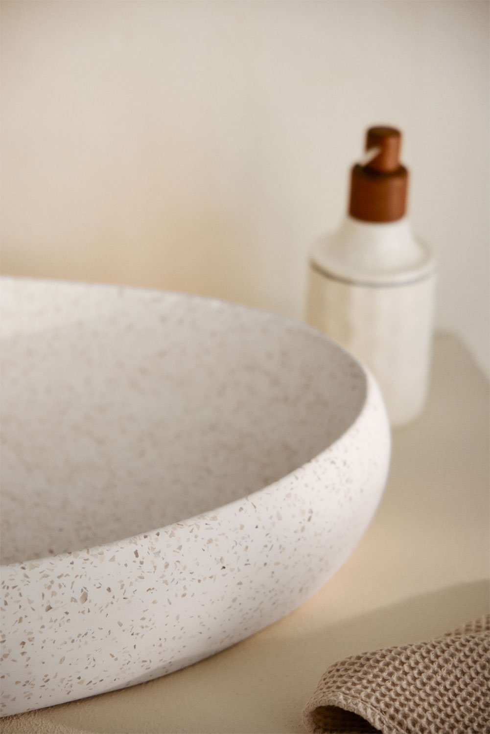 Bethany Concrete Sink, gallery image 2