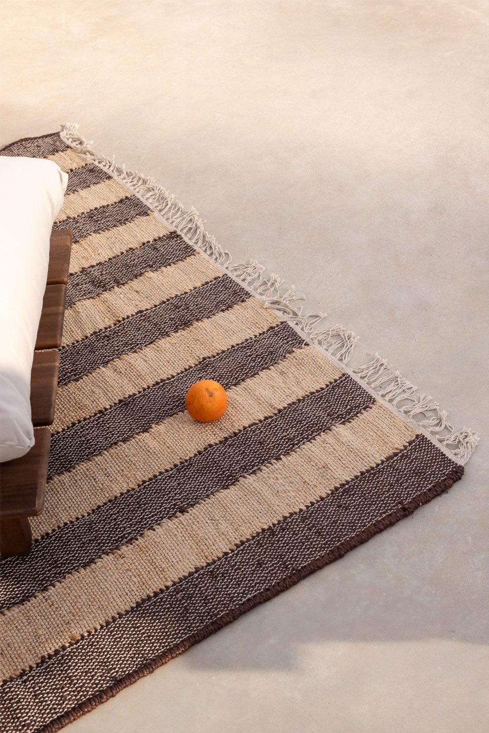 Serilda jute and cotton outdoor rug, gallery image 1