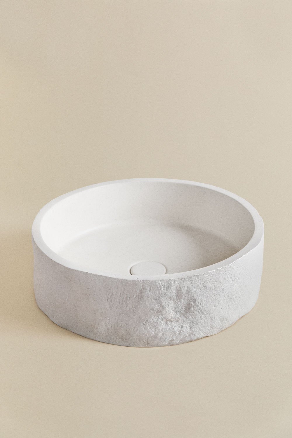 Round washbasin Ø40 cm in Elbru cement, gallery image 2