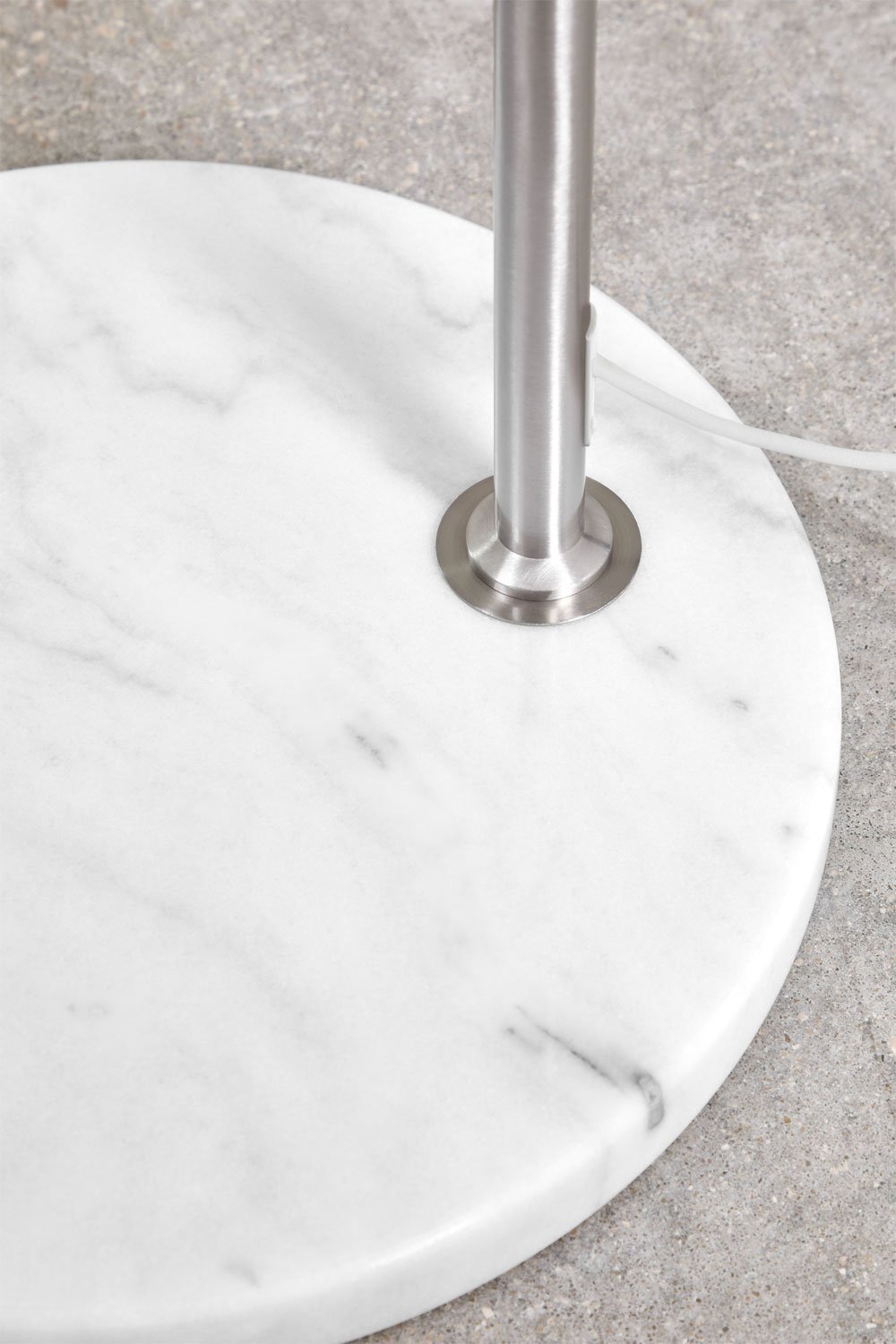 Diala iron floor lamp, gallery image 8