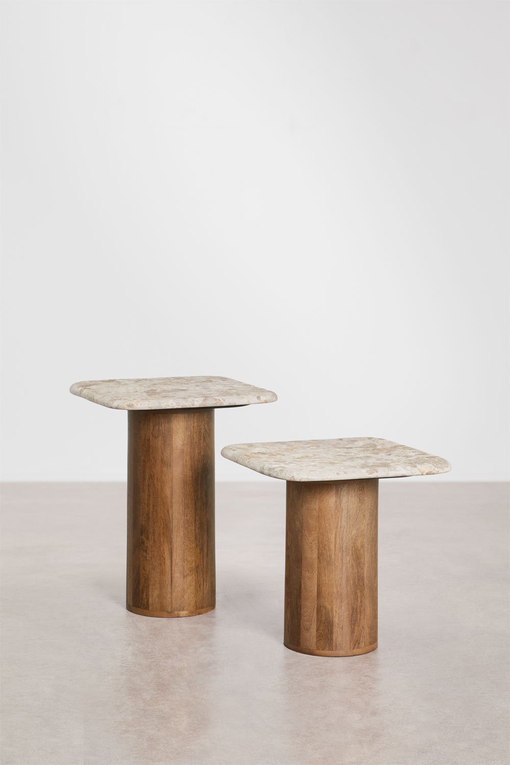 Set of 2 square coffee tables 40x40 cm in marble and mango wood Merieines, gallery image 3