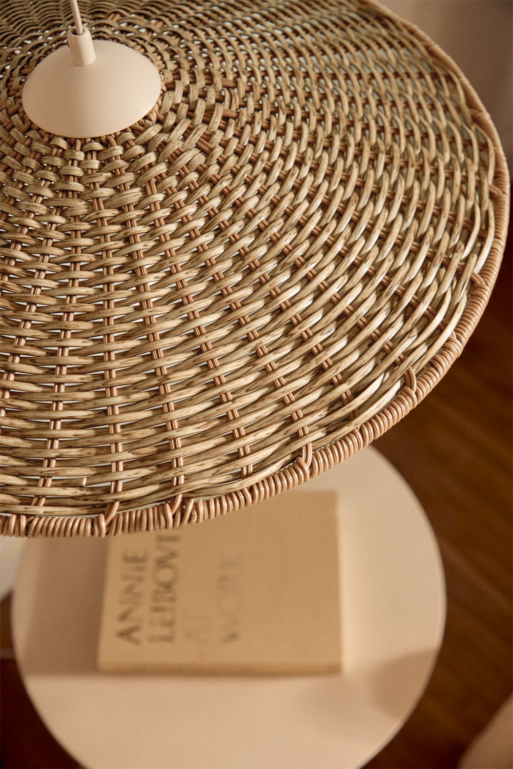 Sopant wall lamp in iron and synthetic rattan, gallery image 2