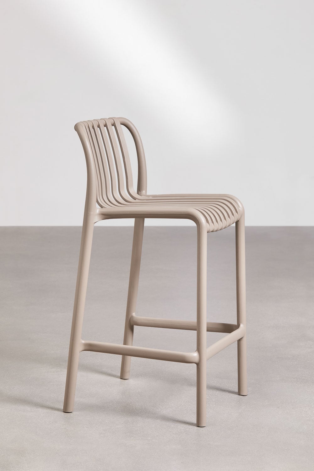 Pack of 2 Wendell polypropylene stackable high stools, gallery image 3