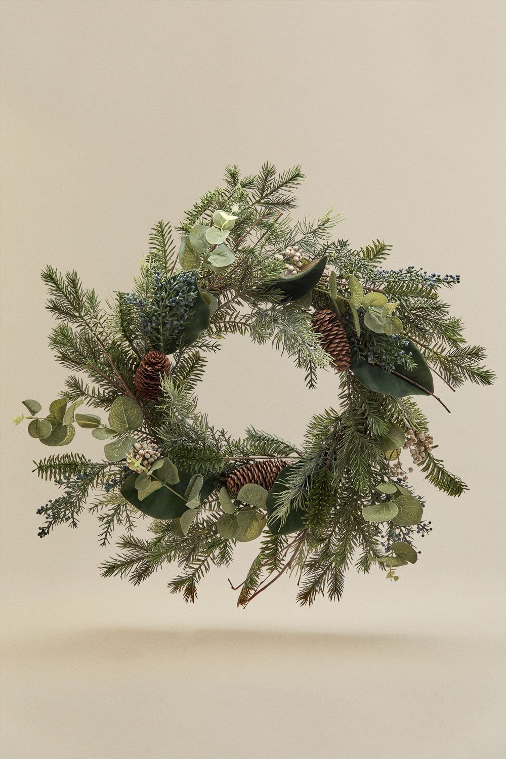 Eirwen rattan Christmas decorative wreath with pine cones, gallery image 1