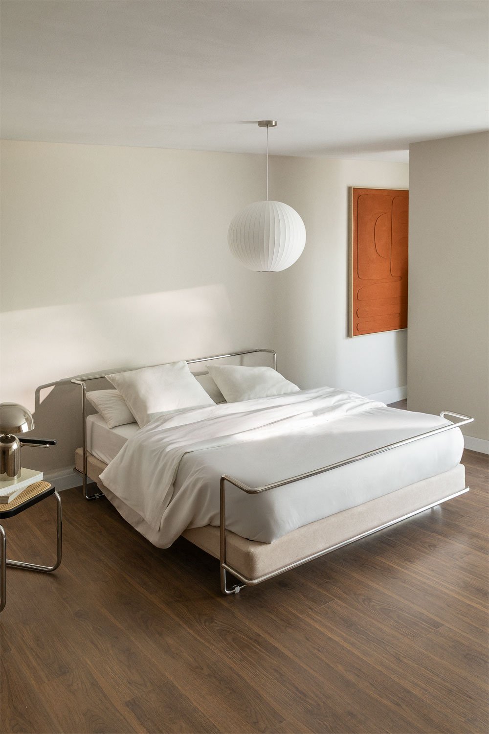Igone stainless steel bed, gallery image 1
