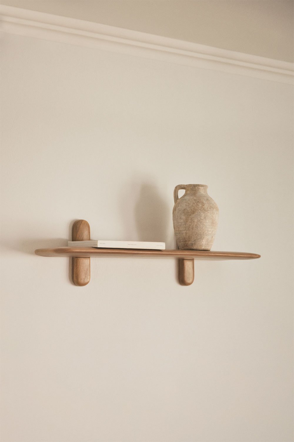 Veleta wooden wall shelf, gallery image 1