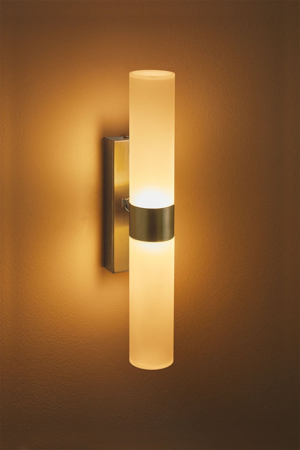 Zarivo LED wall light in stainless steel, gallery image 4