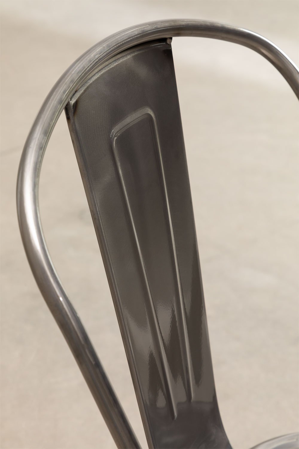 Pack of 2 Lix stackable dining chairs, gallery image 6