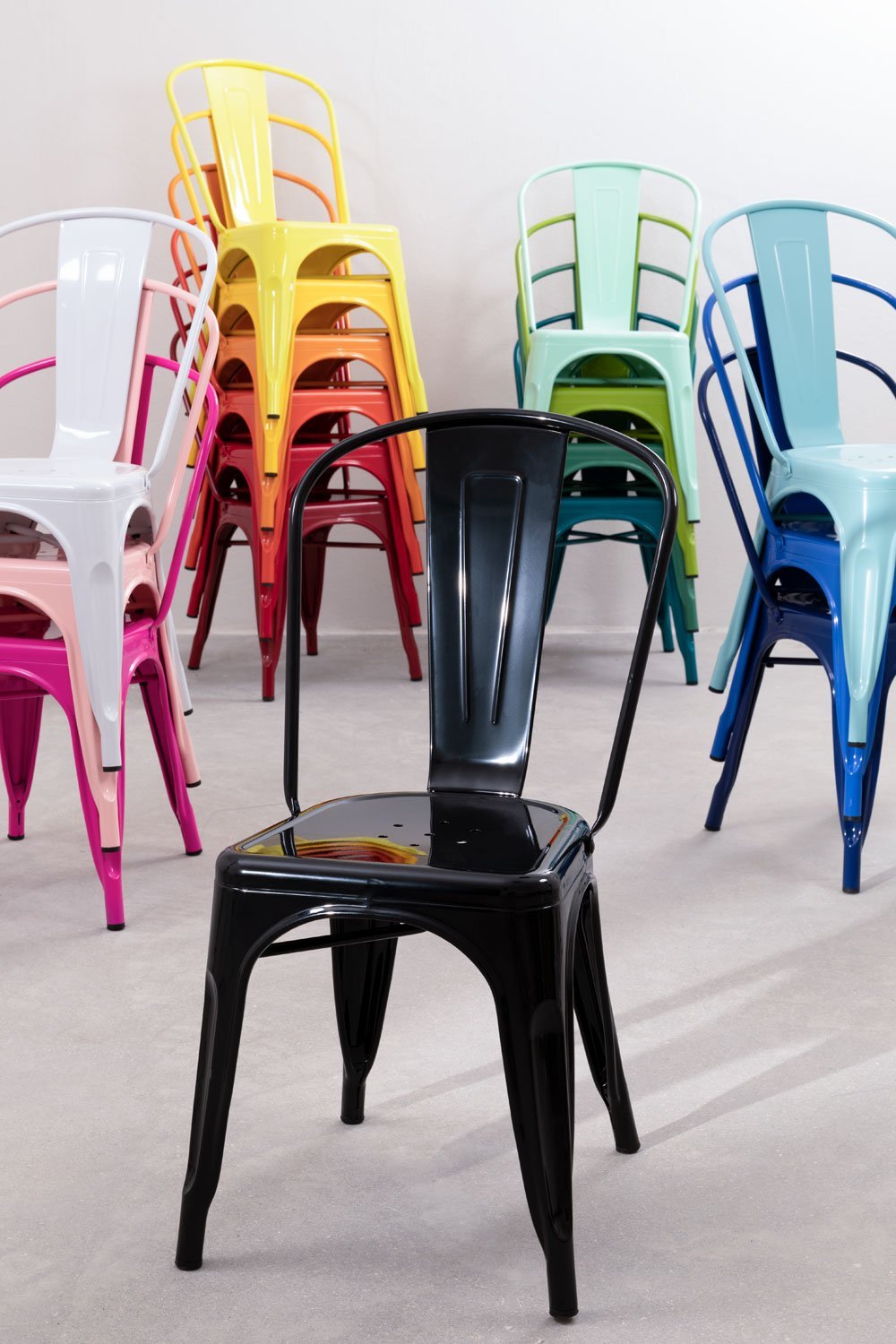 Pack of 2 Lix stackable dining chairs, gallery image 11