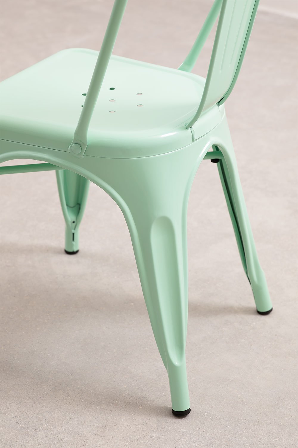 Pack of 4 Lix stackable dining chairs, gallery image 7