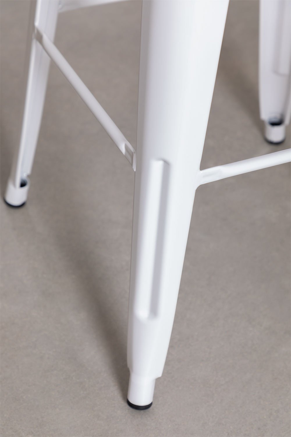 Stackable high steel stool Lix, gallery image 4