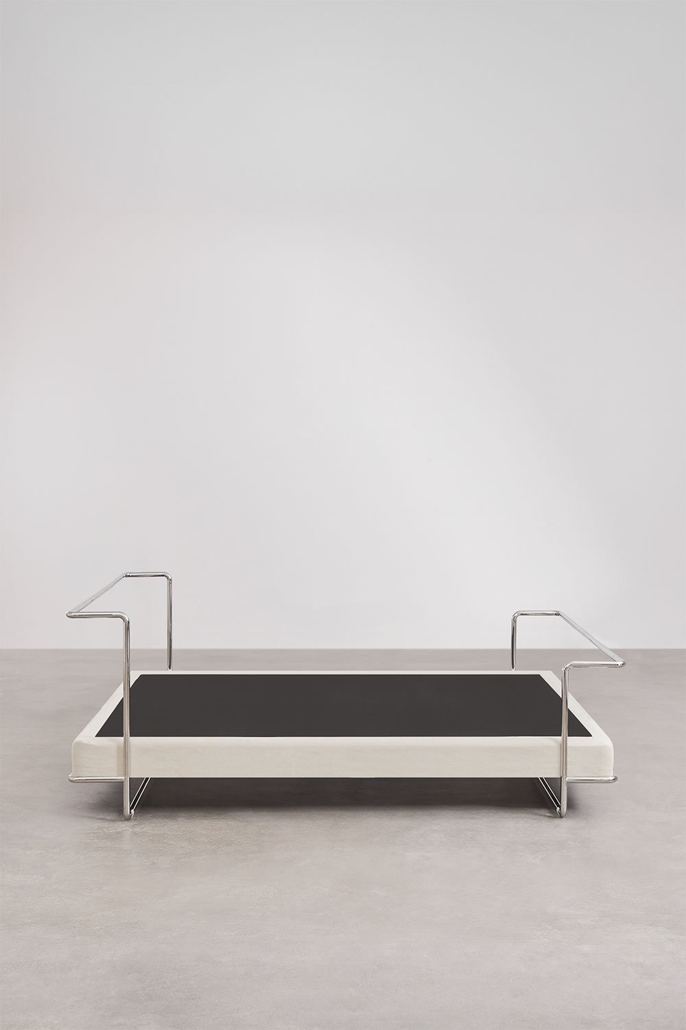 Igone stainless steel bed, gallery image 5