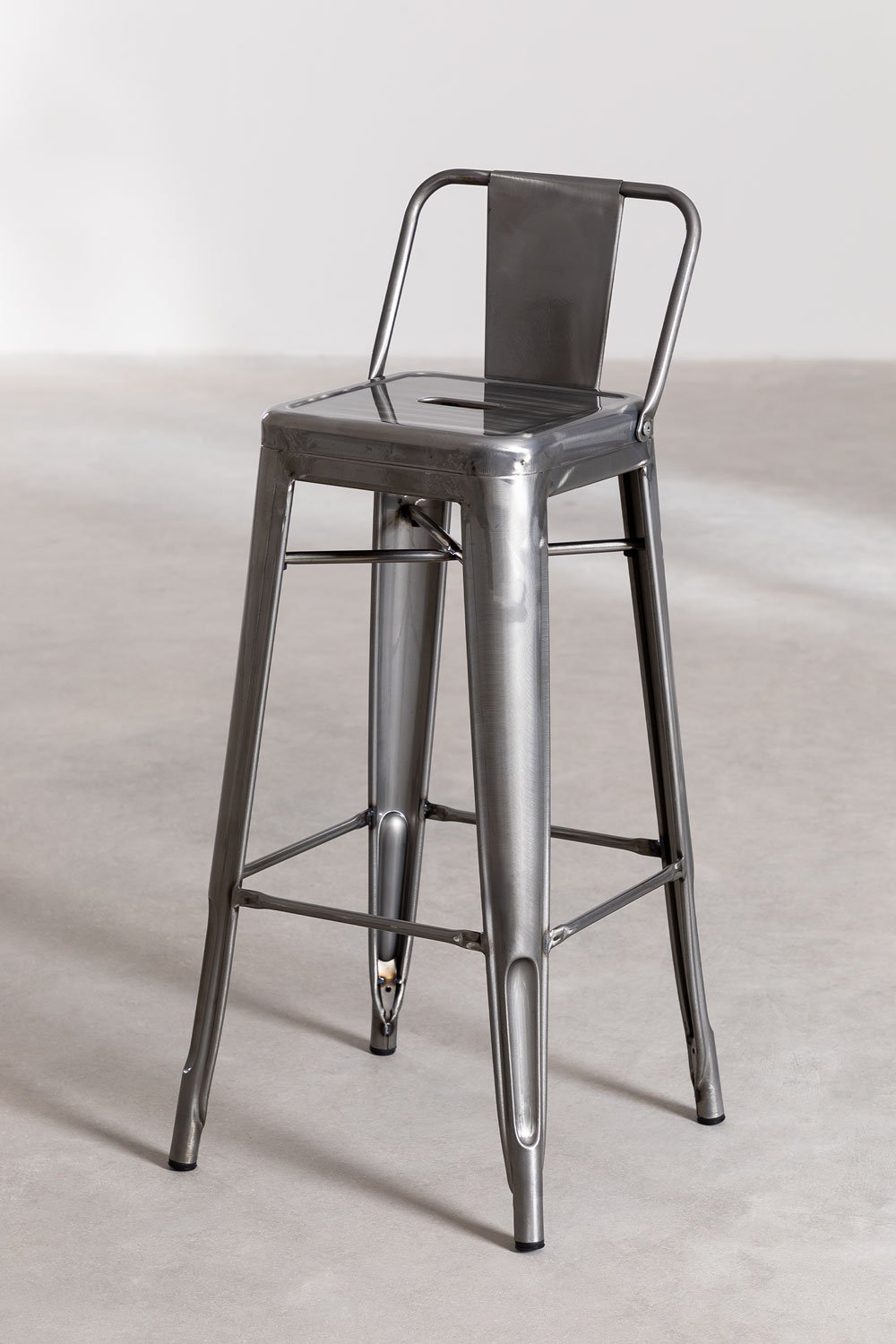 Pack of 4 high stools ↑75 cm with Lix steel backrest, gallery image 3