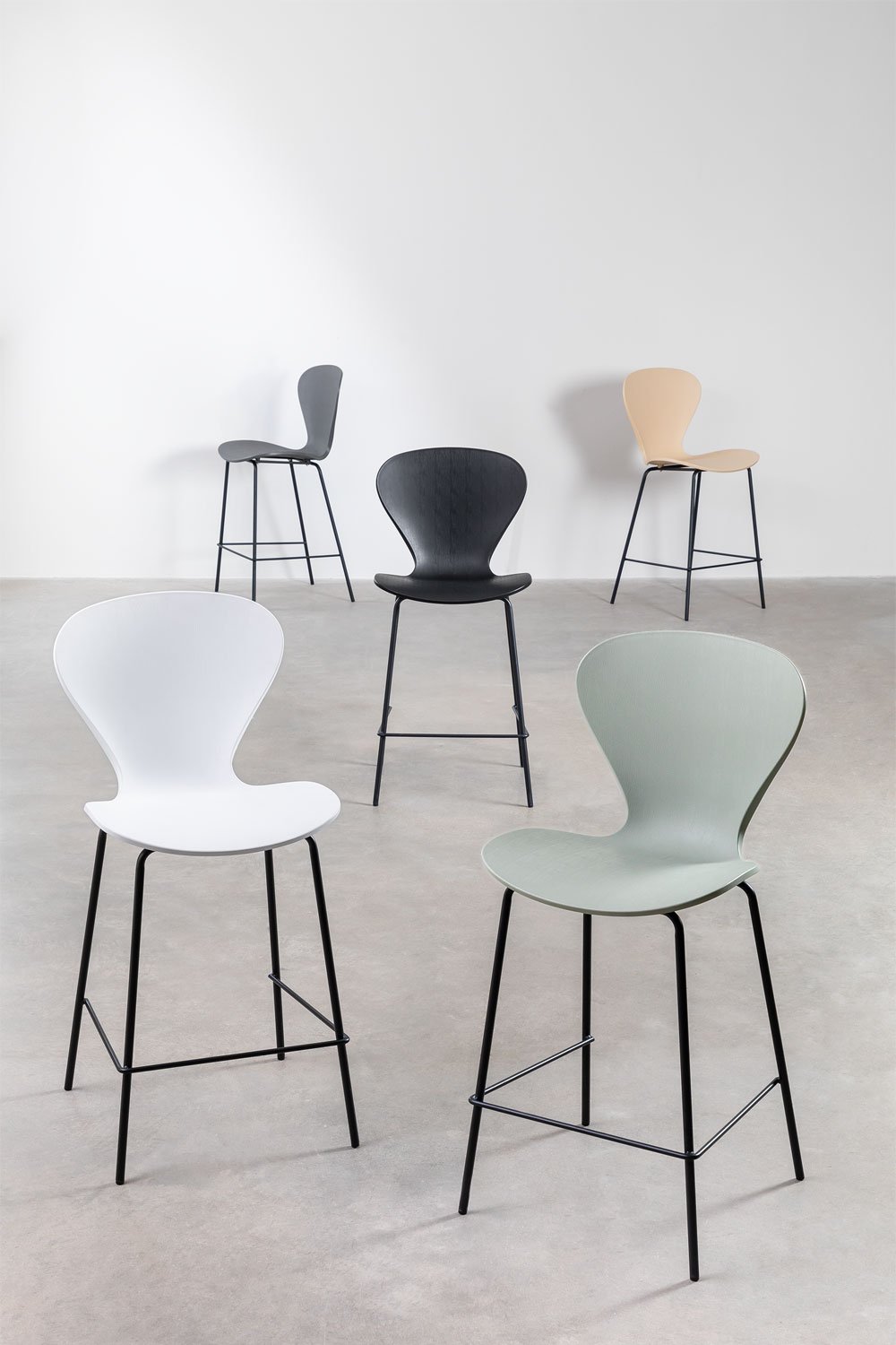 2-Pack high stools 65 cm white and black iron legs Uit, gallery image 7