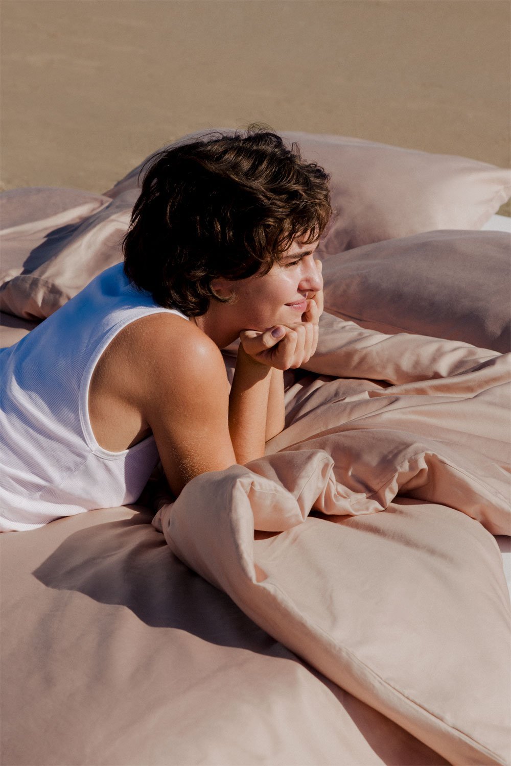 Sampras 300 thread count satin duvet cover, gallery image 3