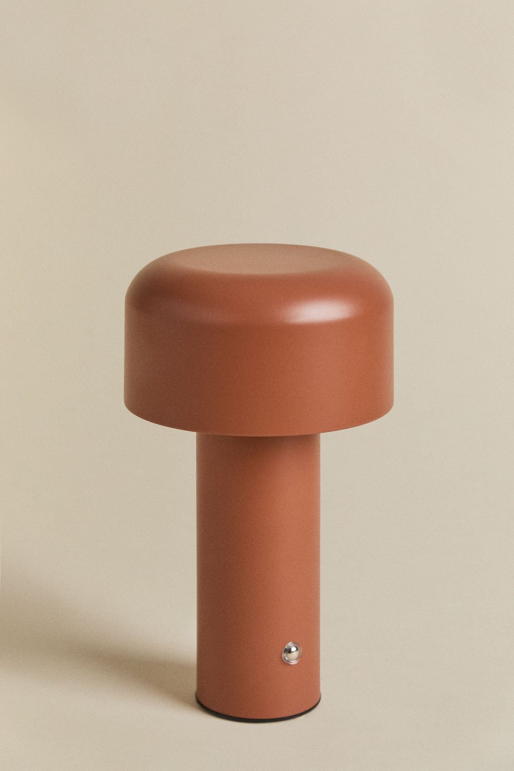 Loentia wireless LED outdoor table lamp in iron, gallery image 2