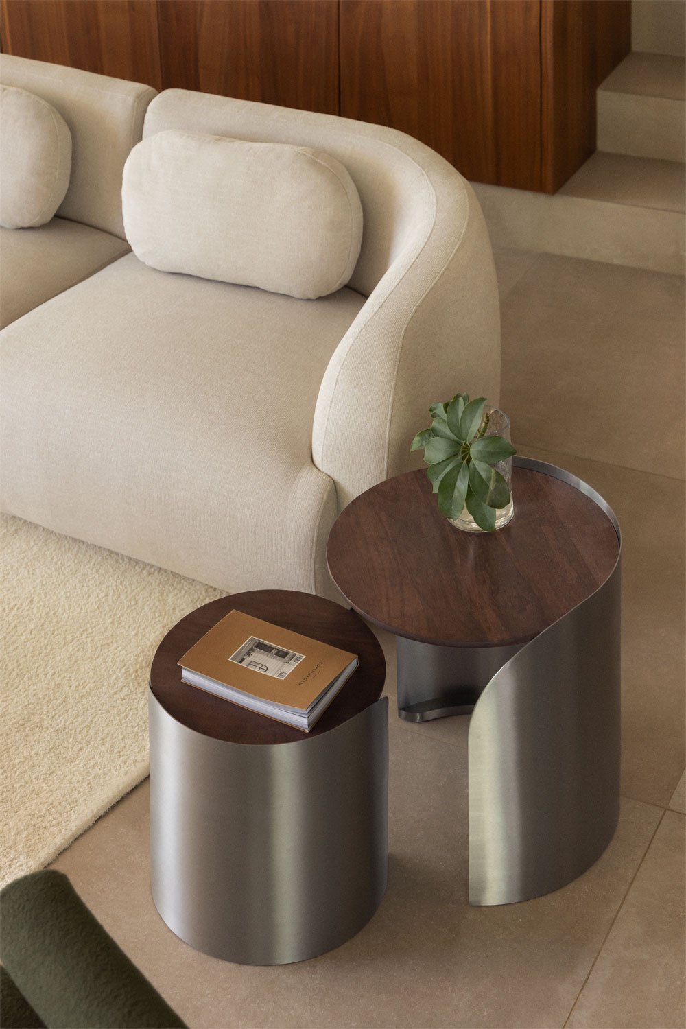 Xireisa round nesting side tables in mango wood and stainless steel, gallery image 1