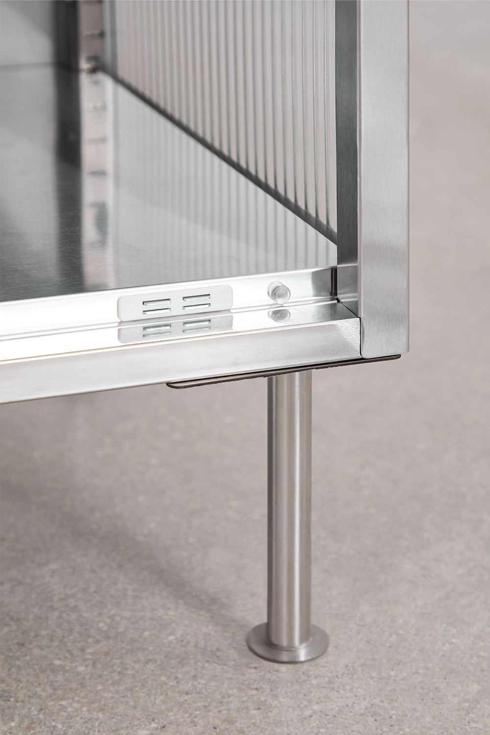 Rectangular bedside table 45x40 cm in steel and glass Paoline, gallery image 8