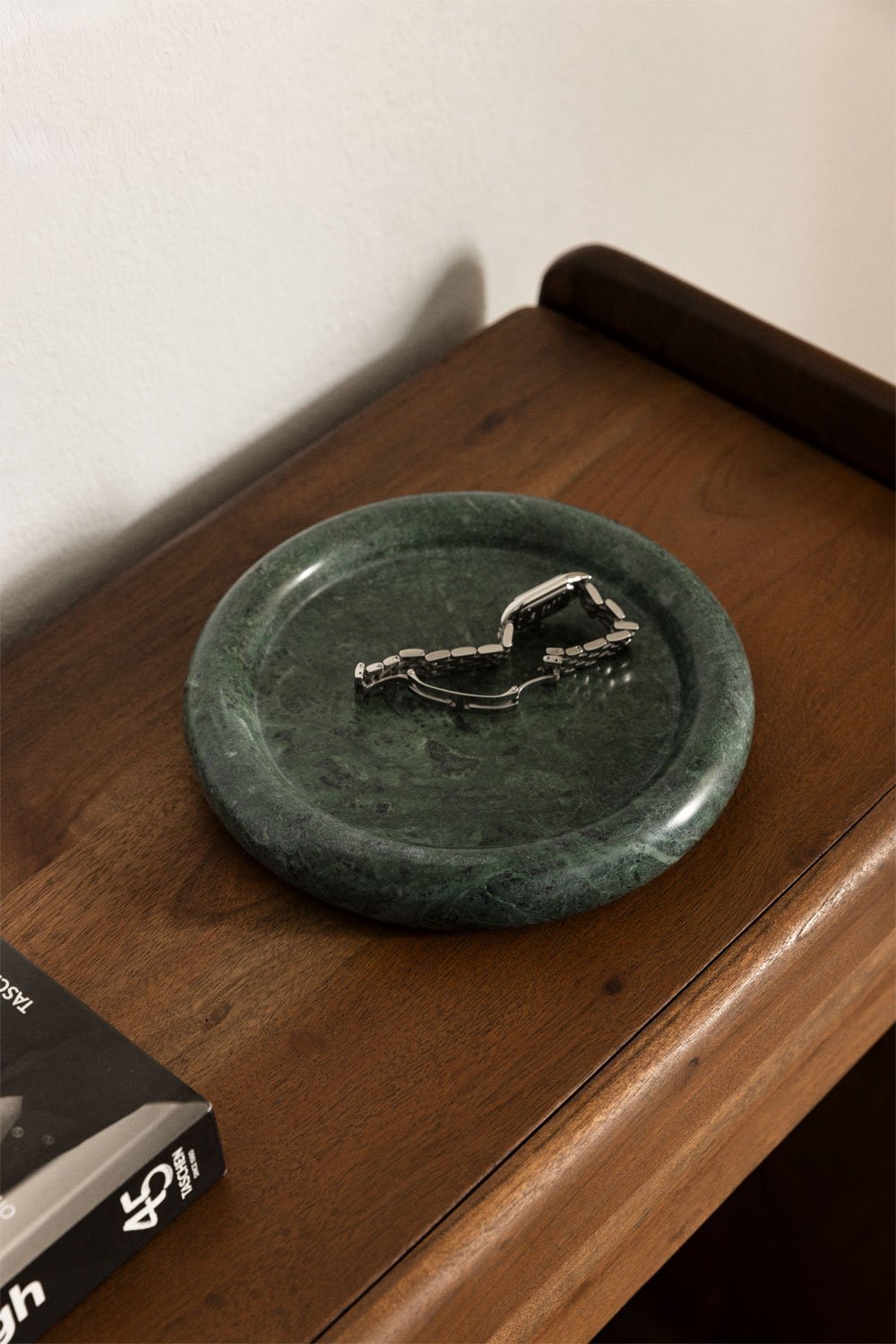 Velmar round decorative tray Ø20 cm in marble, gallery image 1