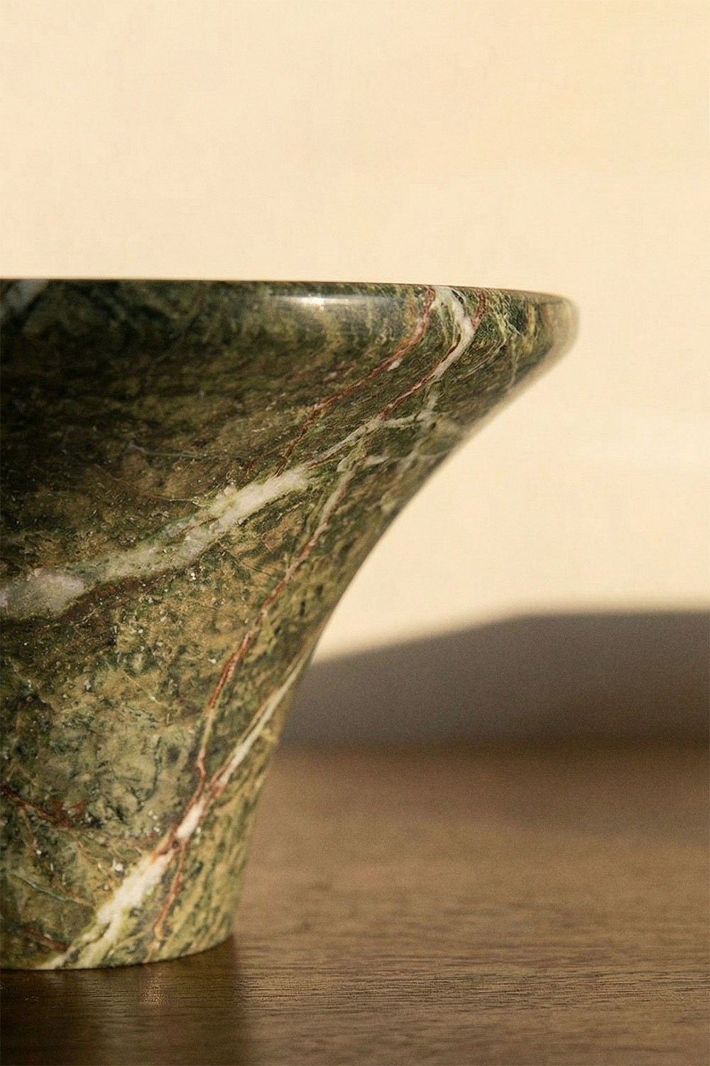 Pack of 2 natural stone Bellvion candle holders, gallery image 2