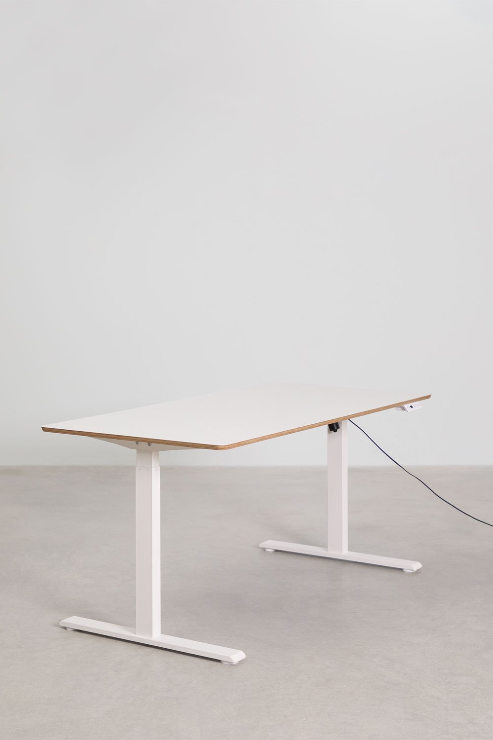Electric rectangular height-adjustable desk with memory function in wood and iron Serpi, gallery image 2