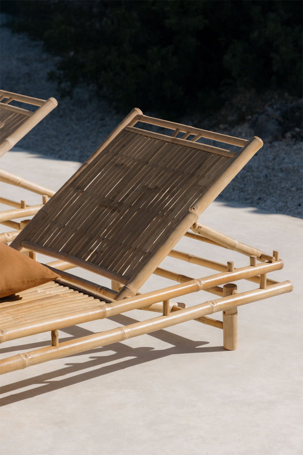 Pack of 2 Gossy bamboo sun loungers, gallery image 2