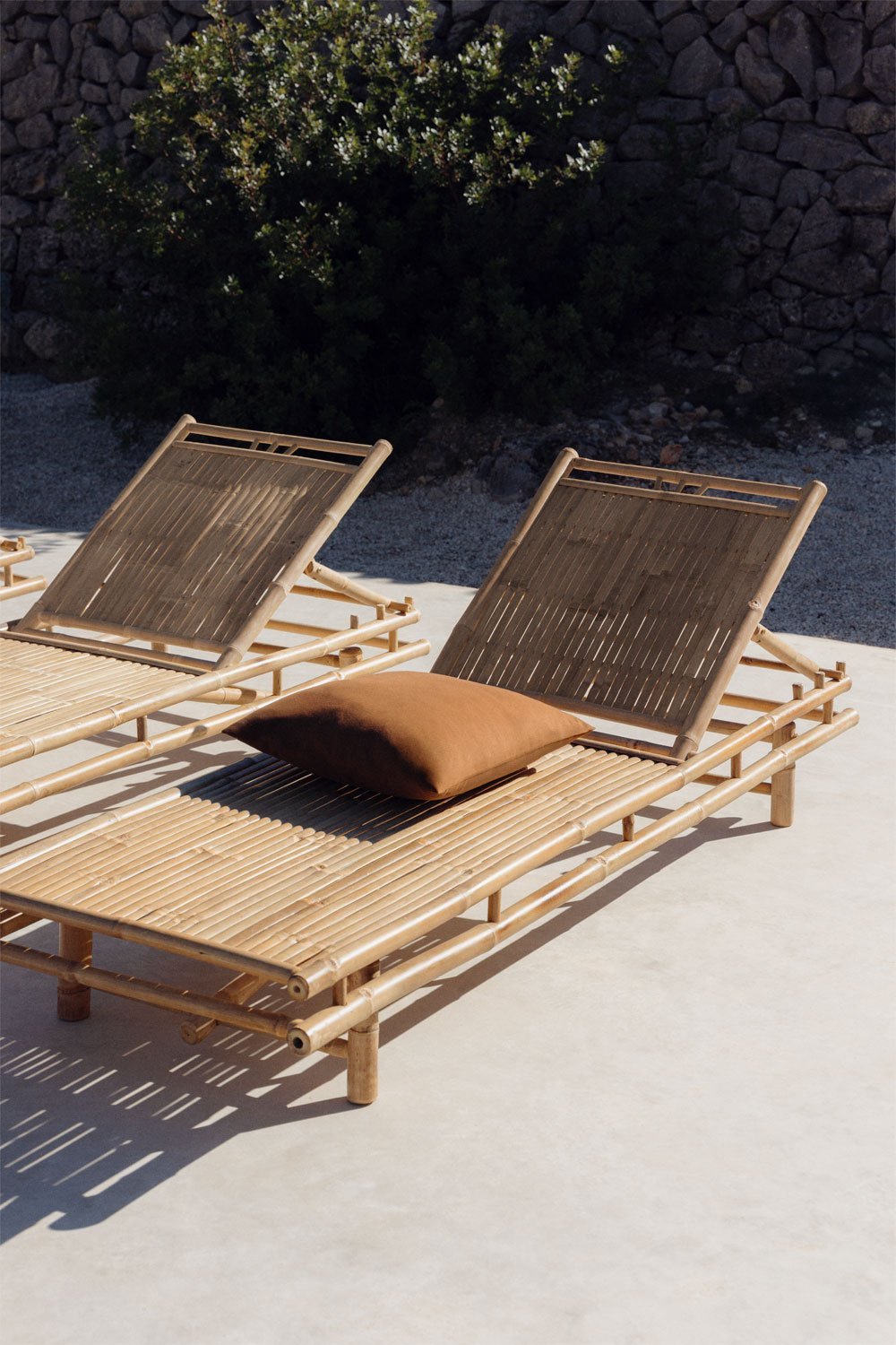 Pack of 2 Gossy bamboo sun loungers, gallery image 1