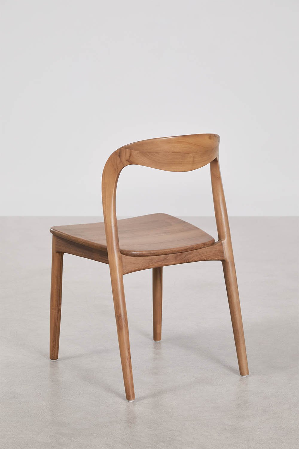 Set of 4 dining chairs in teak wood Varmus, gallery image 3