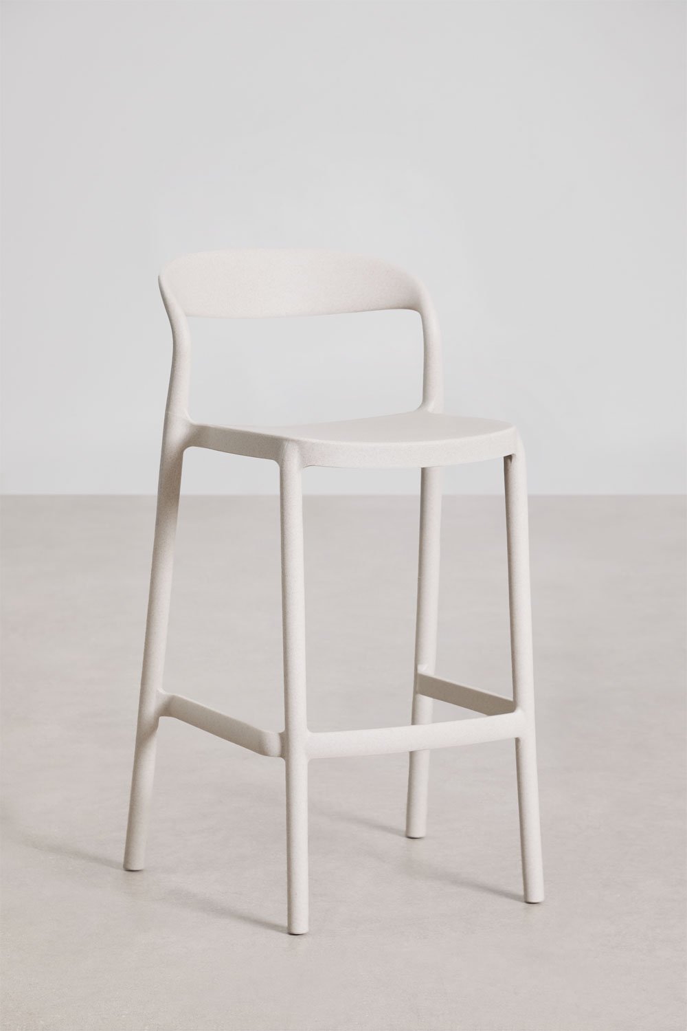 Pack of 4 stackable high stools in polypropylene Brenza, gallery image 1