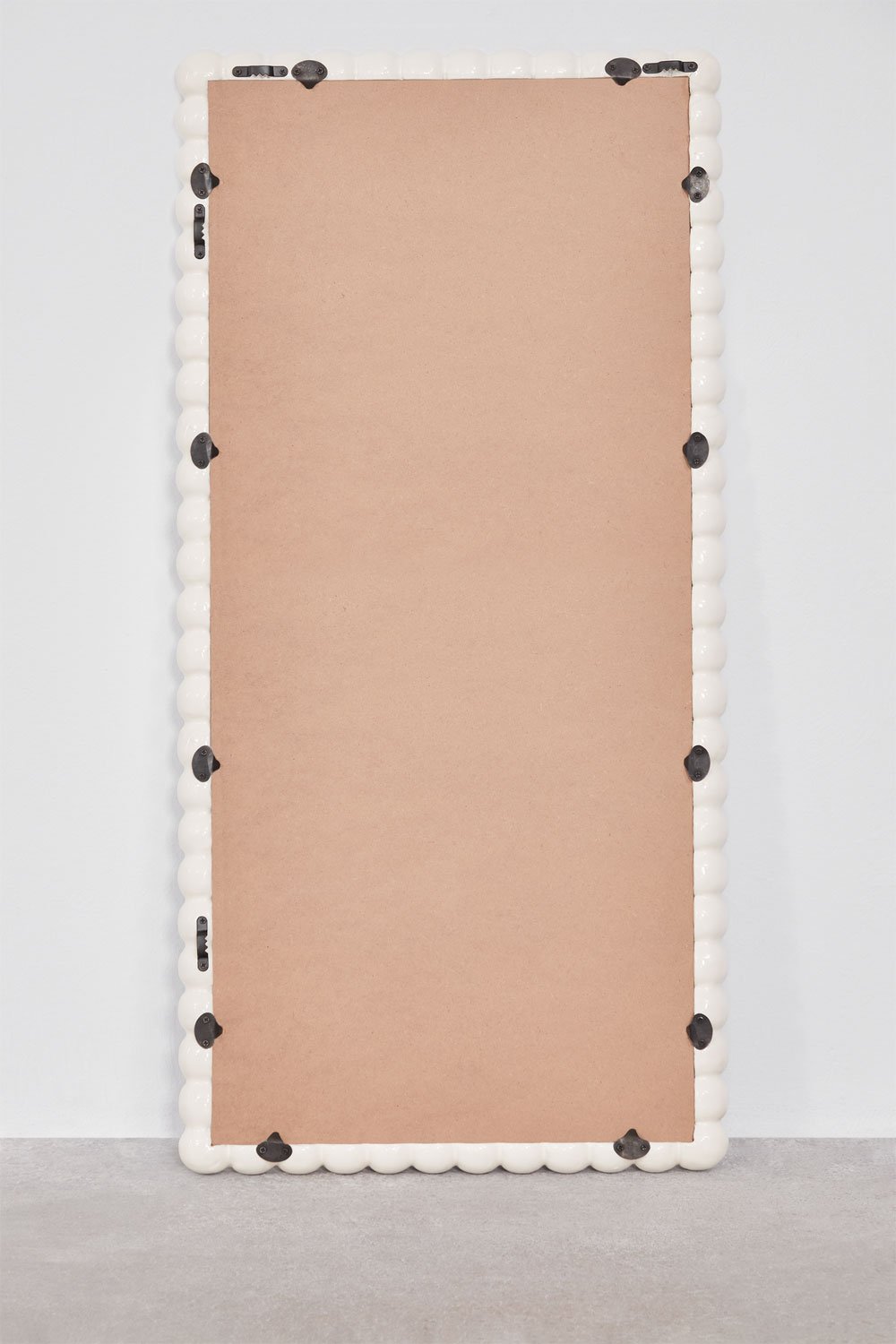 Trisnia mango wood wall mirror, gallery image 4