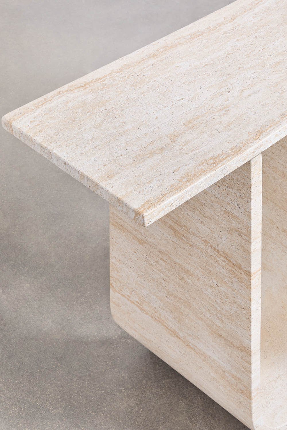 Outdoor console in travertine-look cement Ceravi, gallery image 5