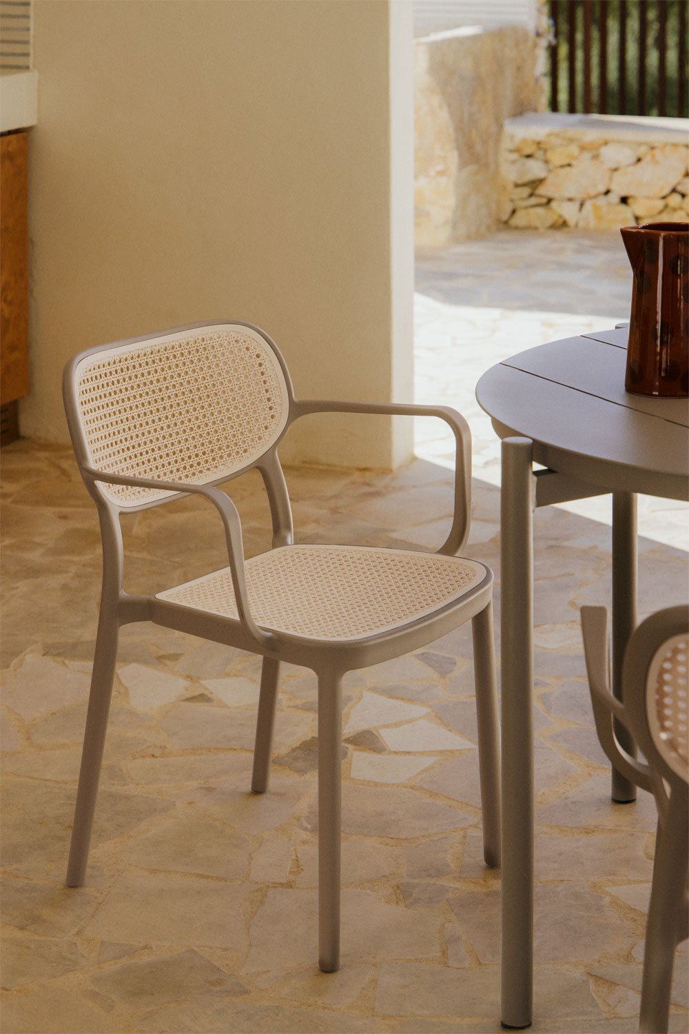 Stackable garden chair with polypropylene armrests Omara, gallery image 1