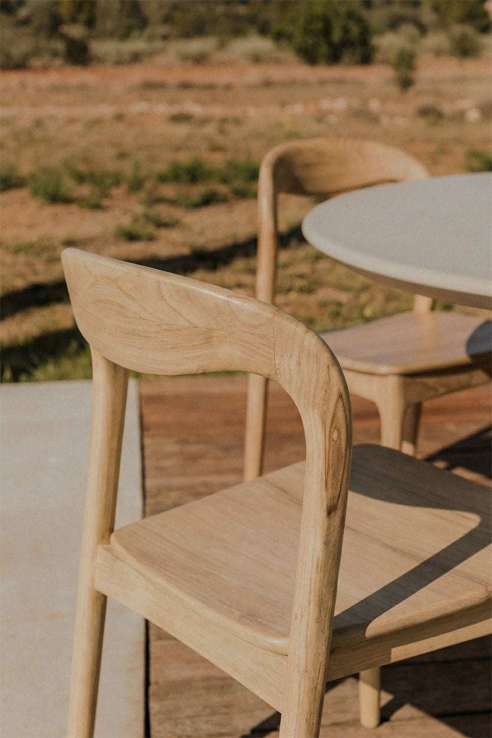 Set of 4 garden chairs in Varmus teak wood, gallery image 2