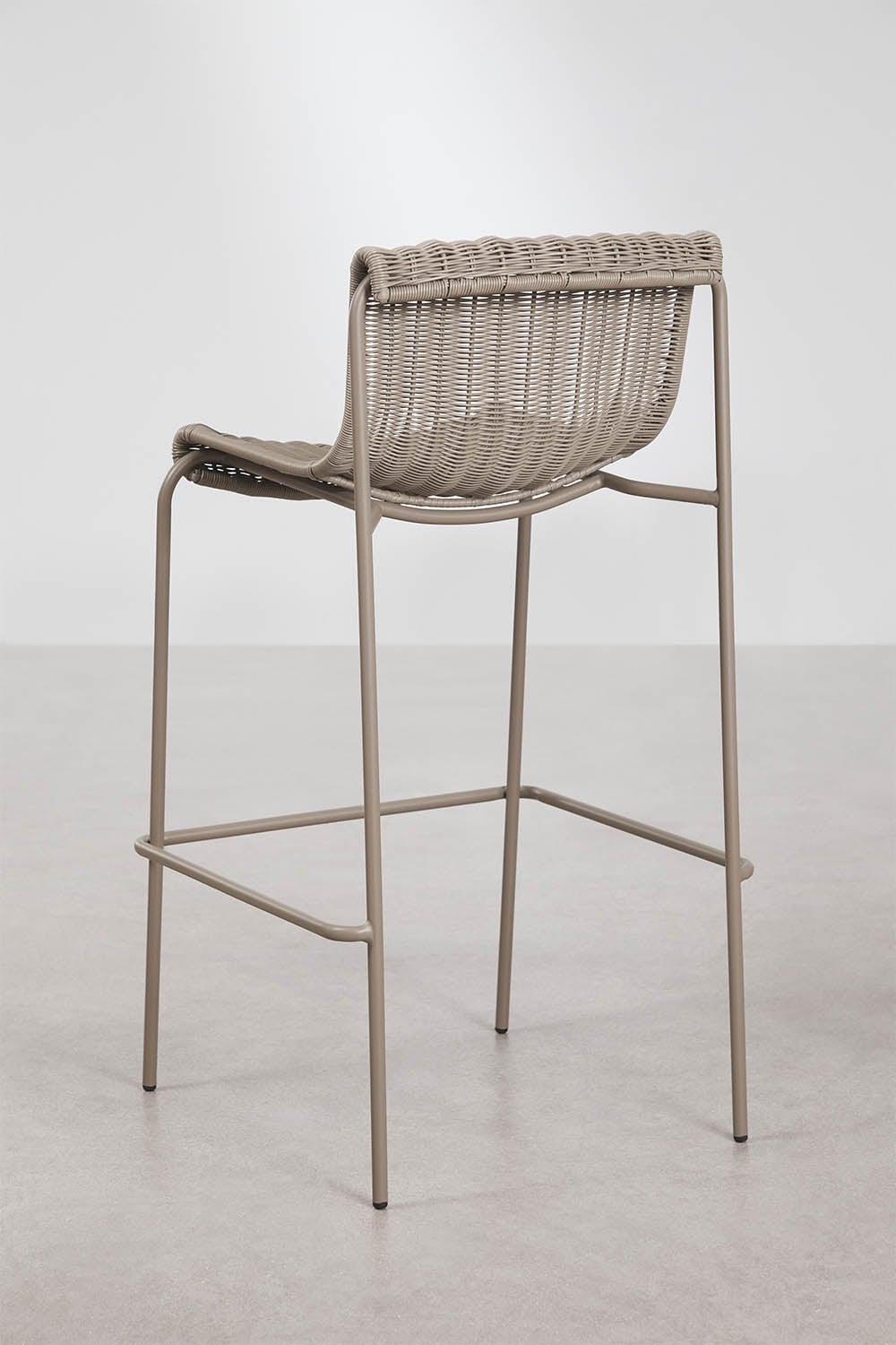 High garden stool in synthetic wicker and steel Revia, gallery image 3