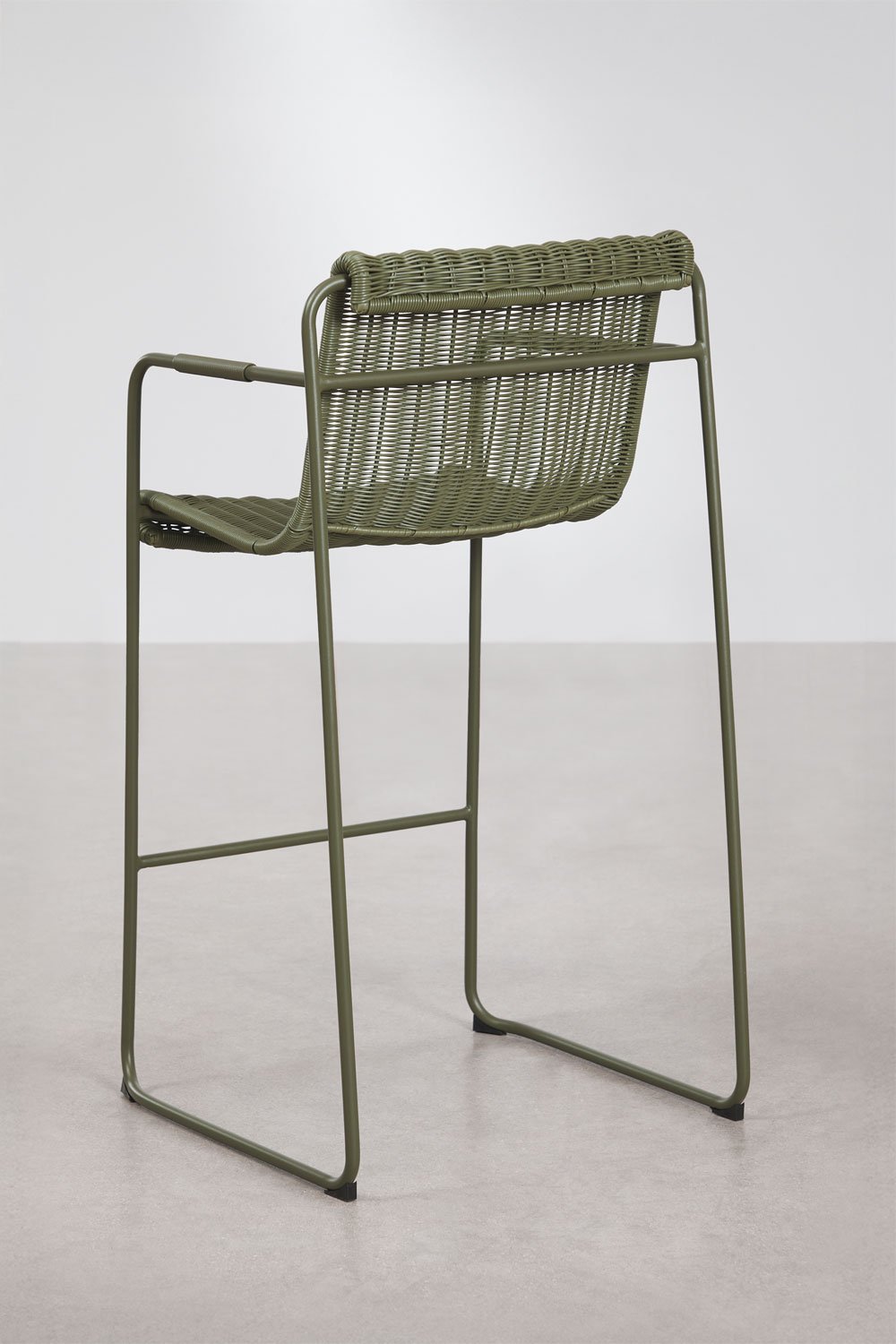 Stackable high garden stool with armrests in synthetic rattan and steel Revia, gallery image 3