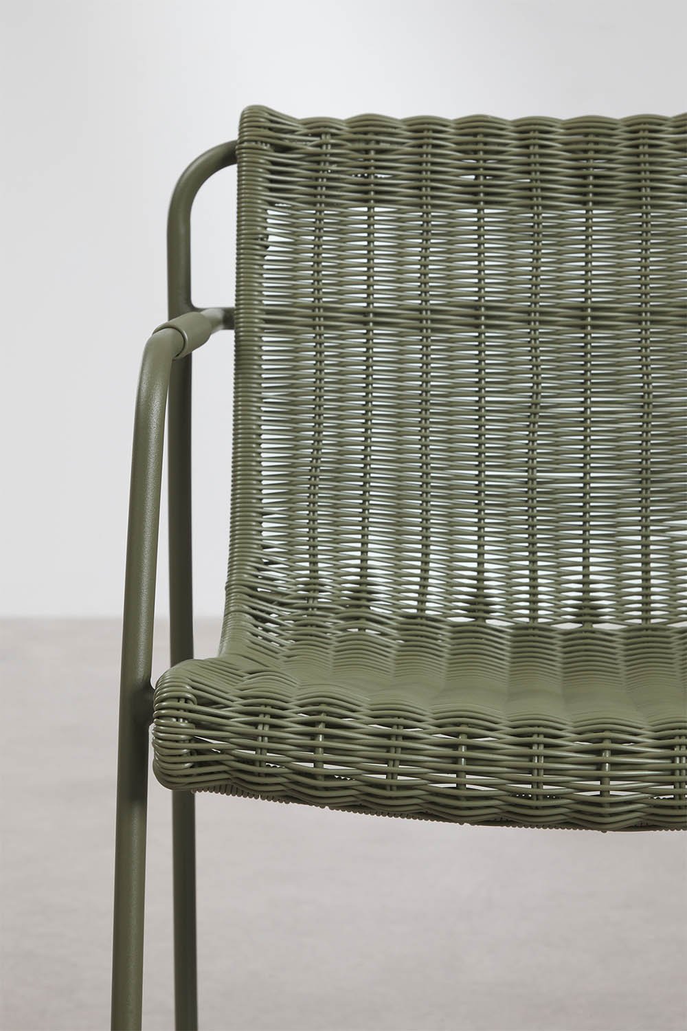 Stackable high garden stool with armrests in synthetic rattan and steel Revia, gallery image 5