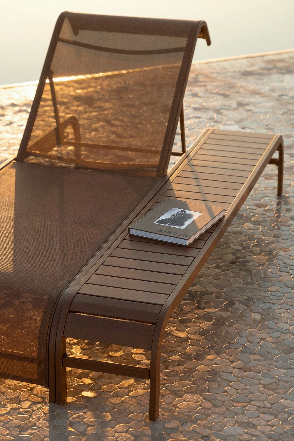 Marietta steel side table for sun lounger, gallery image 1