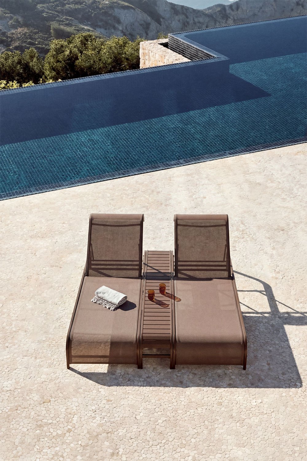 Set of 2 reclining sun loungers and side table in Marietta steel, gallery image 1