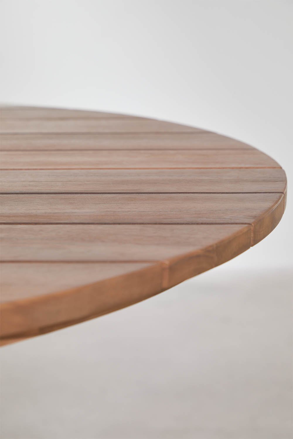 Round garden table Ø120 cm in Mura acacia wood, gallery image 3