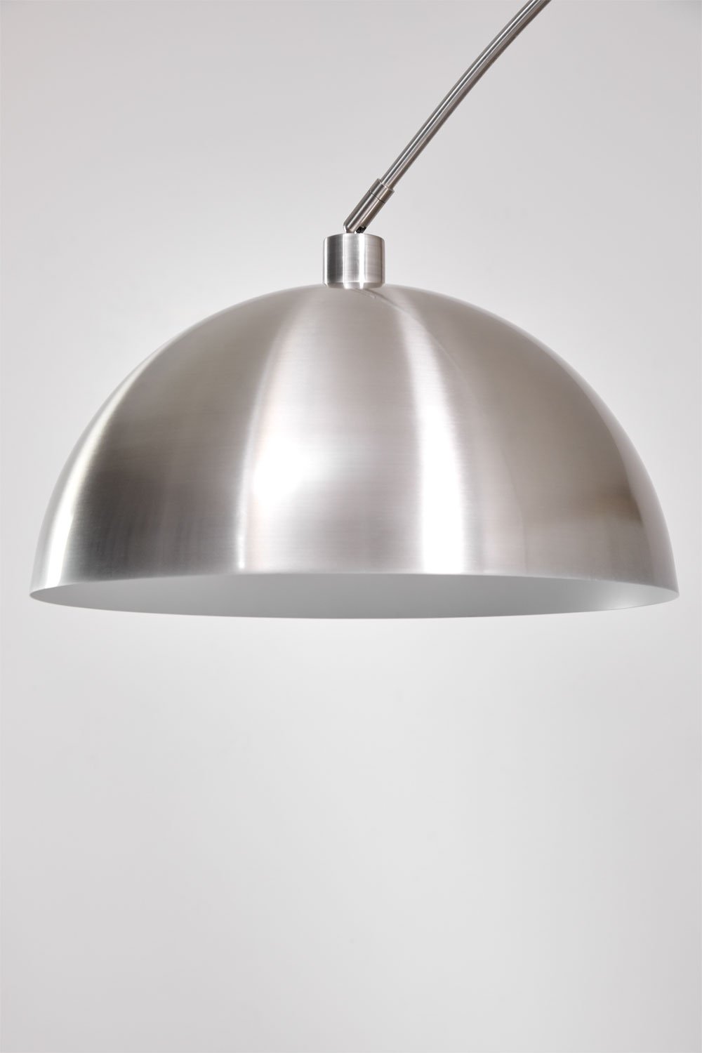 Diala iron outdoor floor lamp, gallery image 5