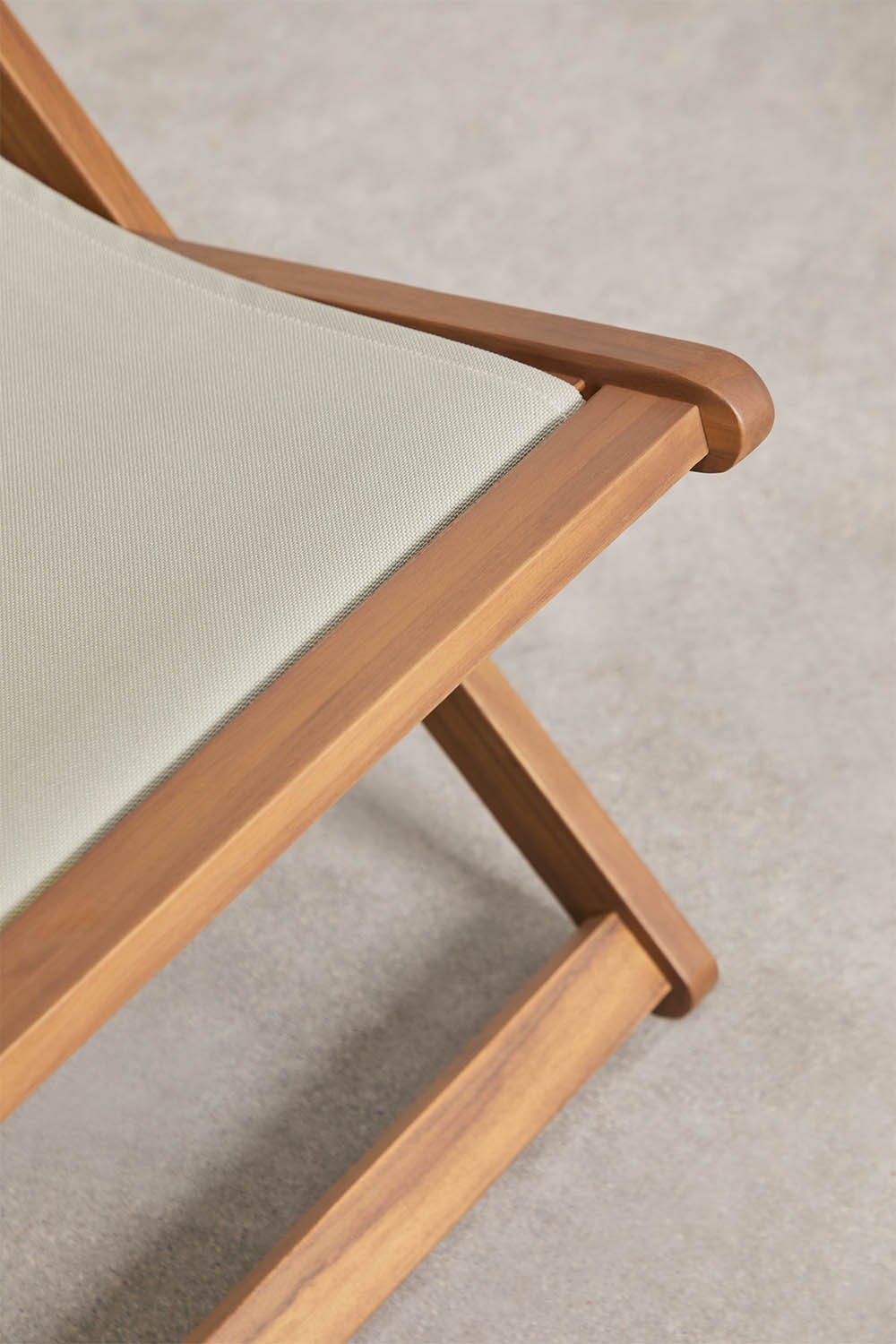 Folding hammock with cushion in Kardis wood, gallery image 5