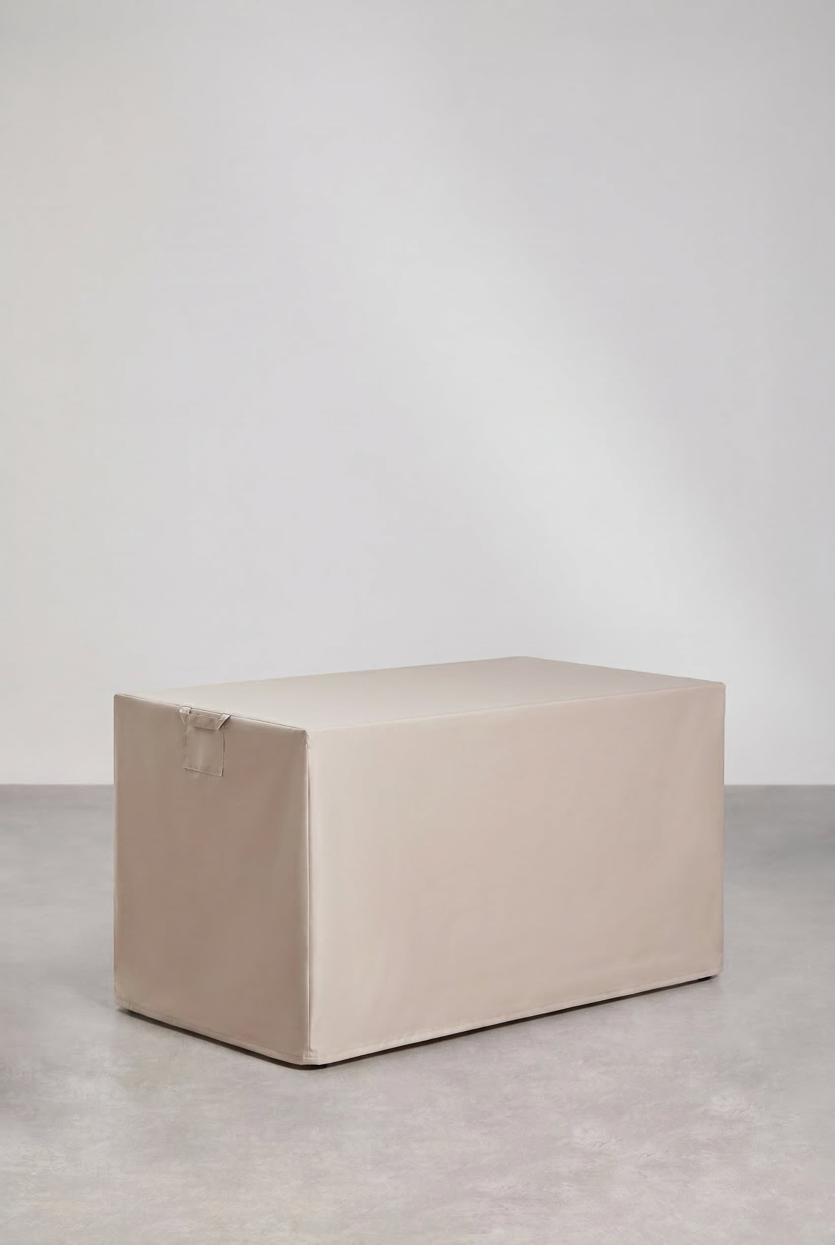 Otley garden sofa protective cover, gallery image 1