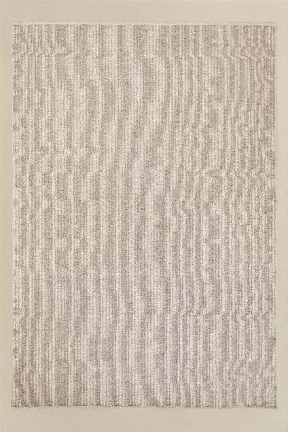Velion rectangular wool and cotton rug, gallery image 1