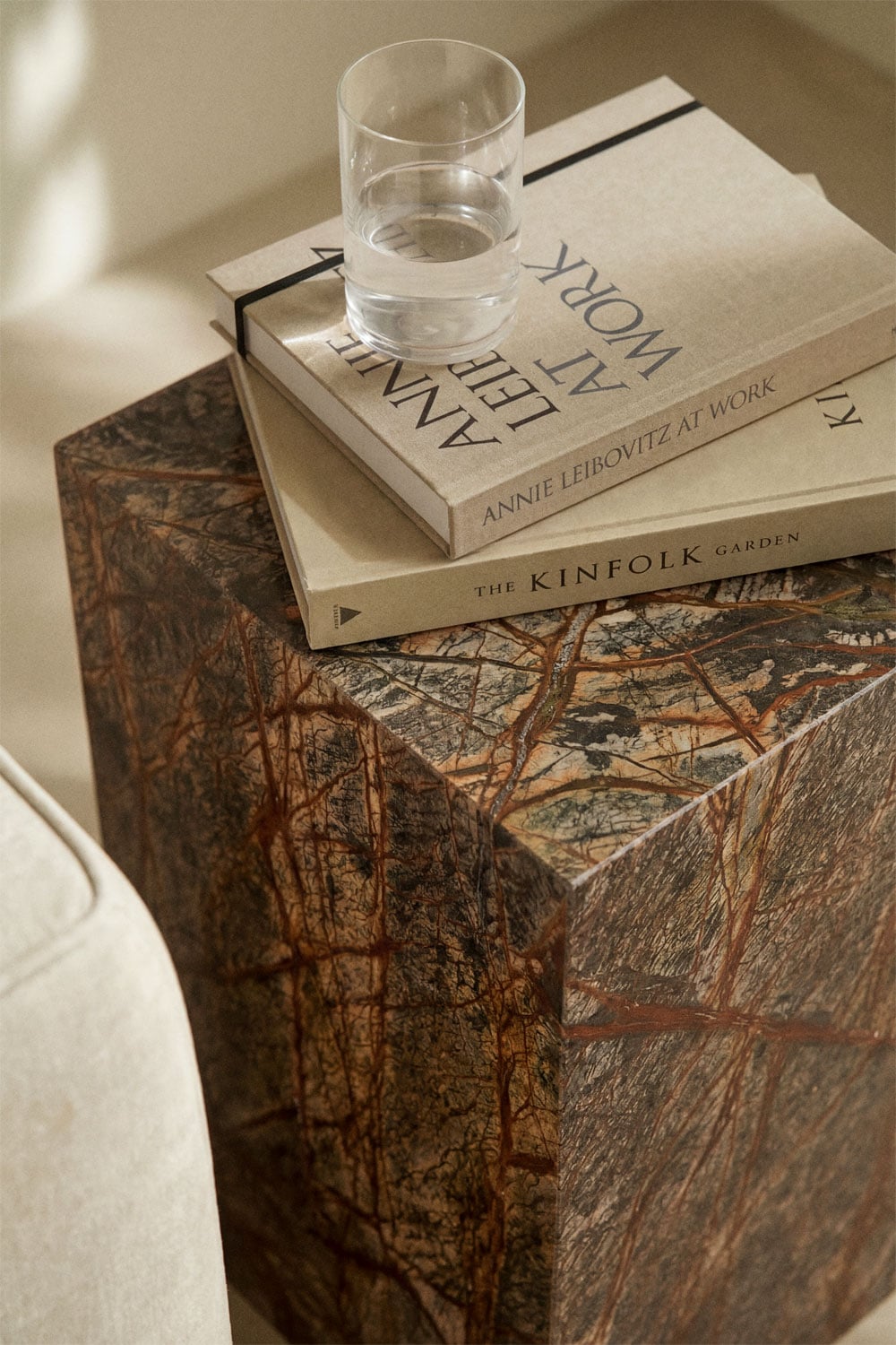 Square side table 35x35 cm in natural Aluret stone, gallery image 2