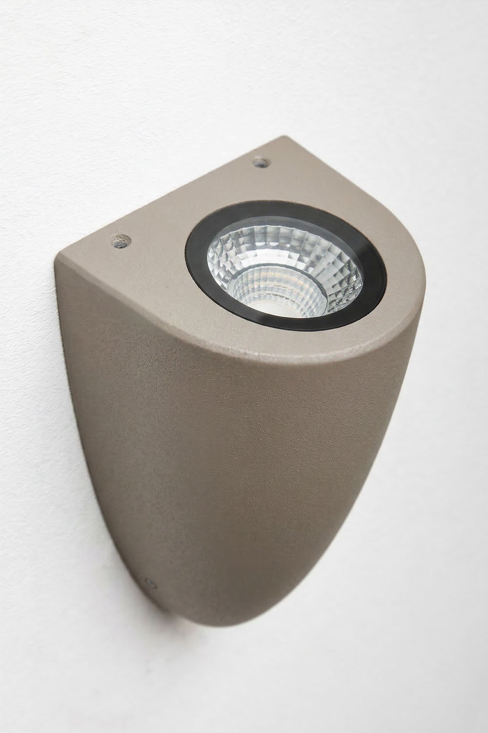 Seattle outdoor wall light in aluminum, gallery image 5
