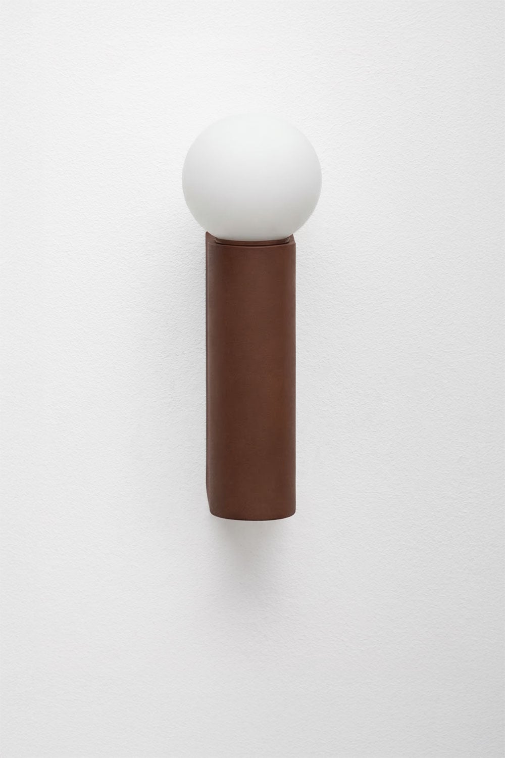 Outdoor wall sconce with crystal ball in aluminum Irvine, gallery image 3