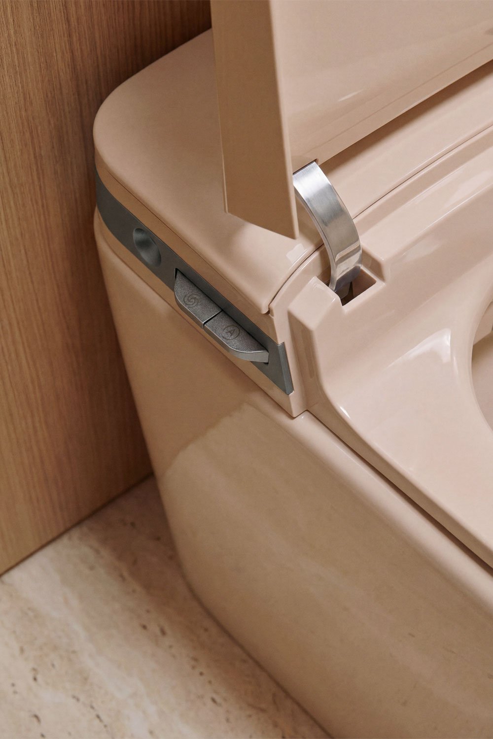 Saloa Basic ceramic smart toilet, gallery image 2