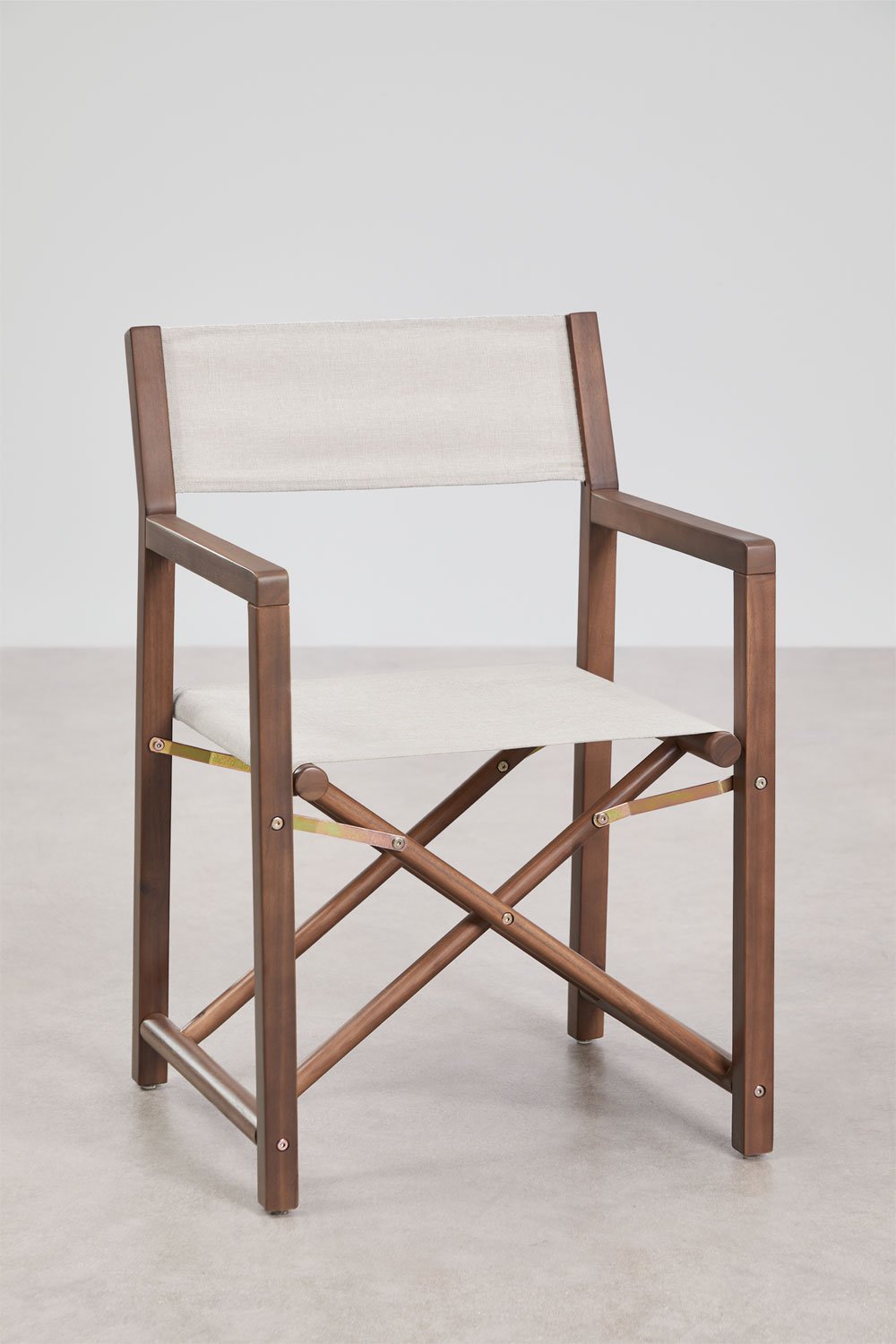 Folding garden director's chair in Rondonia acacia wood, gallery image 1